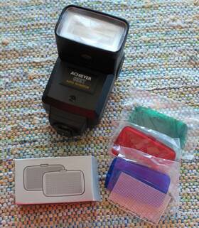 632t Achiever Auto Thyristor Camera Flash And 3 Colored Filters Wide-angle Diffu