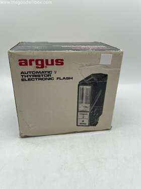 C1230 Argus Toshiba Black Synchro Cord Automatic Thyristor Electronic Flash