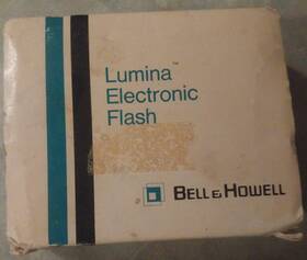 19598 Bell And Howell Vintage Lumina Electronic Flash Model No. Untested