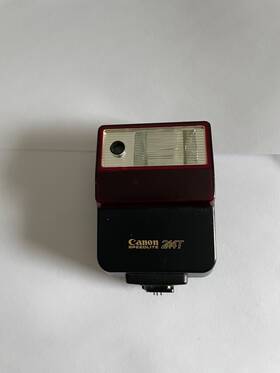 224t Canon Speedlite Flash F