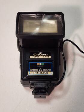 T-816 Crown Vintage Model Thyristor Camera Flash