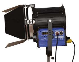 Drdrlf2000b Dracast Led Fresnel 2000 Daylight Light