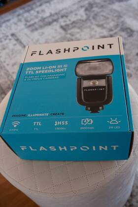 Flashpoint 192223077089 Zoom Li-on Iii R2 Ttl Speedlight Flash For Panasonic Olympus