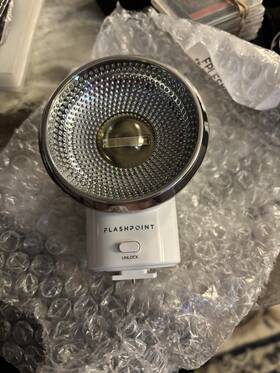Flashpoint 192223240346 Flashback Lux Elf Retro Camera Flash White Godox