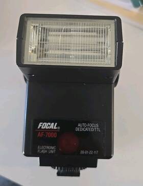 Af-7000 Focal Electronic Flash Unit