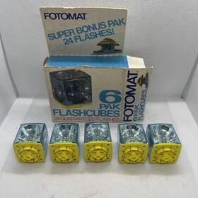 001123 Fotomat Vintage Flashcubes- 5 X Unused 20 Flashes- Made In The Usa
