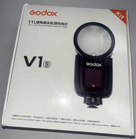 001-2017 Godox V1s Ttl Round Head Camera Flash. Used But Great Condition
