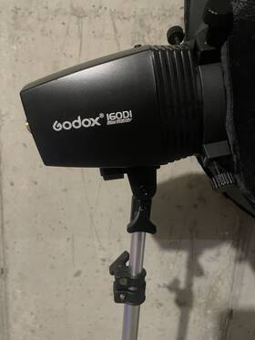 160di Godox Mini Studio Flash Kit For Photography With Stand And 50x70cm Softbox