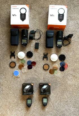 Godox 764823626310 Us 2x V1s Flash Ttl Speedlite 1/8000 Hss Xpro Trigger F Sony Wedding