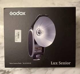 Godox 952344225424 Lux Senior Retro Camera Flash In Original Box