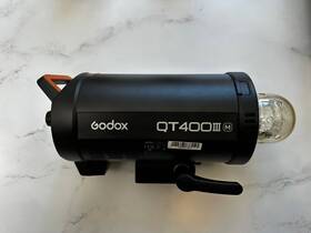 Qt400iiim Godox 2 400w High Speed Sync Studio Flash Strobes. Two Light Kit