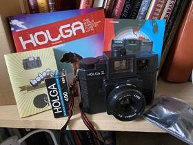 120cfn Holga Camera And Film - Flash Starter Kit Lomography 120 Cfn With Box