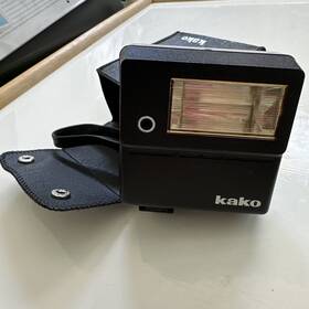 Auto-200s Kako 5920731 Sakurado Camera Vintage Shoe-mount Flashlight