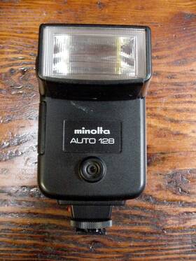 Auto128 Konica Minolta Flash For Any Camera With Single Contact Tested 18