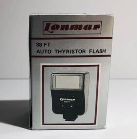 674480 Lenmar 38 Ft Auto Thyristor Electronic Flash With Manual And Original Box New