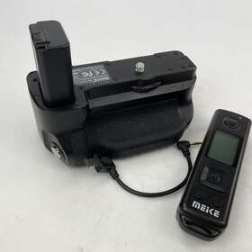 Mk-a6300 Meike Grip Good With Remote Used
