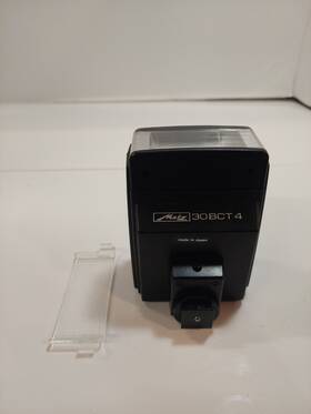 Metz 255819402996 30 Bct 4 Medium Contact Universal Flash Unit Attachment Light