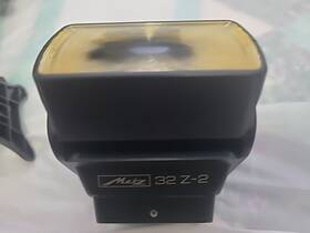 32z-2 Metz Sca Flash Works Has A Black Spot On Lens 3000/ Parts Or Repair