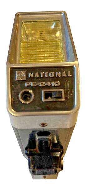 Pe-2410 National Vintage Camera Flash Unit Model