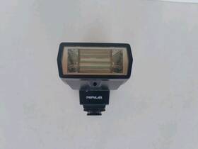 25th-d Popular Model Thyristor Flash For Nikon Cameras - Made In Japan