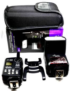 Ap-305n Professional Altura Series And Rt-305 Flash Wireless Trigger Set