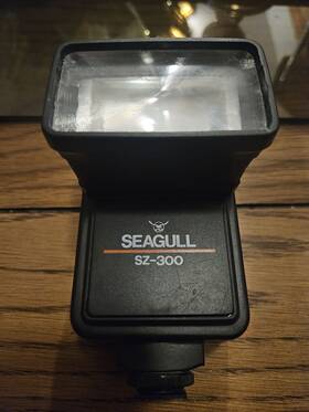 Sg-100 Seagull Universal Hot Shoe Camera Flash