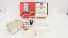 3-8917 Sears Camera Flash Unit Transistorized Electronic With Box 1966 Vintage 8917