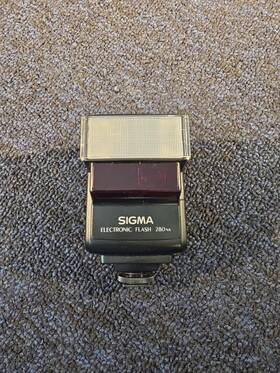 280na Sigma Tested Great Shape Electronic Flash Shoe Mount For Nikon Camera
