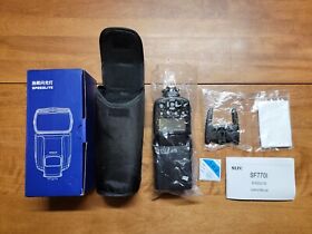 Sf770i Slfc Speedlite Flash With Case And Accessories