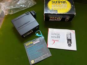 Auto311 Sunpak Vintage Thyristor Auto 311 Electronic Flash Unit