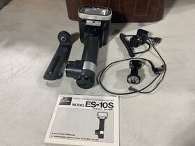 Es-10s Toshiba Electronic Flash With Pc Cord Tested Works Perfectly
