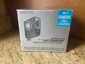 350cr Vintage Acme-lite Universal Electronic Camera Flash Model Never Used