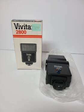 0231556 Vivitar 2800 Auto Thyristor Electronic Flash In Box No Filters Or Manual Tested