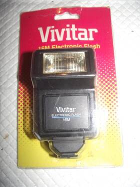 231195 Vivitar 16m Electronic Flash New 231195 Vivitar 16m Electronic Flash New