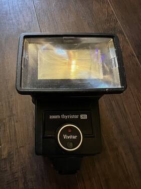 7089625 Vivitar Zoom Thyristor 265 Mount Flash Vintage Used As Is Not Tested