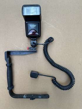 Vivitar Pro-548-nik Series 1 Flash For Nikon With Camera Holder