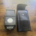 Canon Speedlite 199A Shoe Mount Film Flash And Case. Fixed Price $50.00.