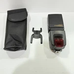 Yongnuo YN568EX Speedlite Flash Unit Black Digital Camera Ttl Hot Shoe W/ Case. Fixed Price $74.99.