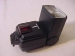 Vivitar Flash Series 1 DF400MZ-OP. Fixed Price $40.00.