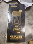 Neewer NW680 Speedlite Unit Flashgun For Dslrs Canon Fit Powers Up Test. Fixed Price $34.99.