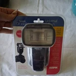 Sunpak DF3600U-CNX Universal Flash For Canon And Nikon (DF3600UCNX). Fixed Price $26.00.