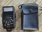 National PE-250S Hot Shoe Mount Flash With Case A183795. Fixed Price $24.00.