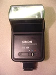 Vintage Simon Phototechnics Tsi 124 Auto Bounce Head Flash Singapore Untested. Fixed Price $29.95.