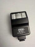 Focal M-200 Electronic Flash Unit Manual Hot Shoe Vintage Camera. Fixed Price $9.99.