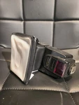Quantaray Qdc 900WA Flash For Canon + Lumiquest Diffuser. Fixed Price $89.00.