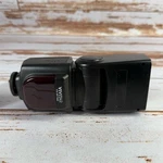 Vivitar Dslr Flash Bounce Zoom Swivel Hot Shoe Mount Lcd Display VIV-SF7500. Fixed Price $16.19.
