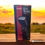 Focus FC-1000 Pro E-ttl Speed Light Flash. Fixed Price $65.00.