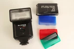 Blacks CB64 CB-64 Auto Shoe Mount Electronic Flash Multi Dedicated. Fixed Price $12.64.