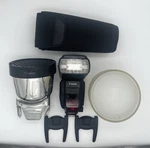 Canon Speedlite 600EX Rt Shoe Mount Flash DS401051 + Many Extras - Gary Fong. Fixed Price $179.99.