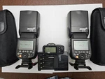 2X Flashpoint Zoom R2 Ttl Flashs For Olympus/panasonic Aa Batterie + Transmitter. Fixed Price $140.00.